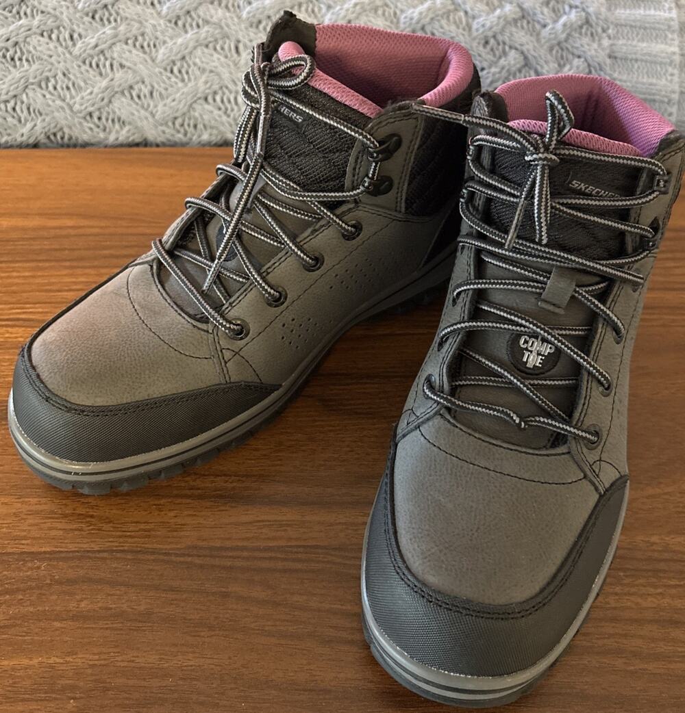 NWOB Skechers Work McColl Womens Comp Toe Waterproof Boot Black US Size 7.5